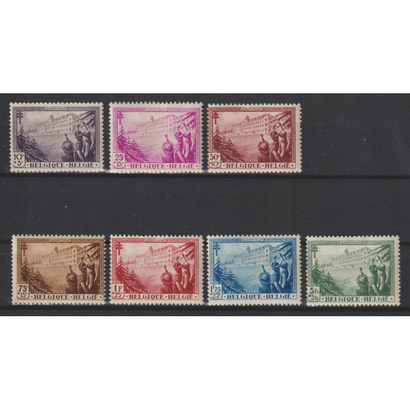 1932 - COB 356/62* - SCOTT B125/31 - MH