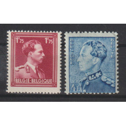 1950 - COB 832/3** - Scott...
