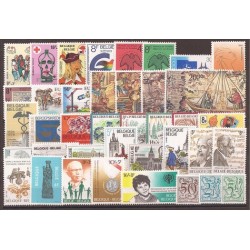 1979** - Year set - 40 stamps + 1 sheet - MNH