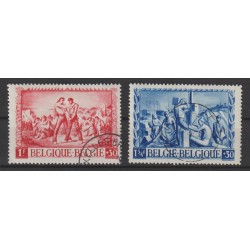 1945 - COB 697/8 - Scott...