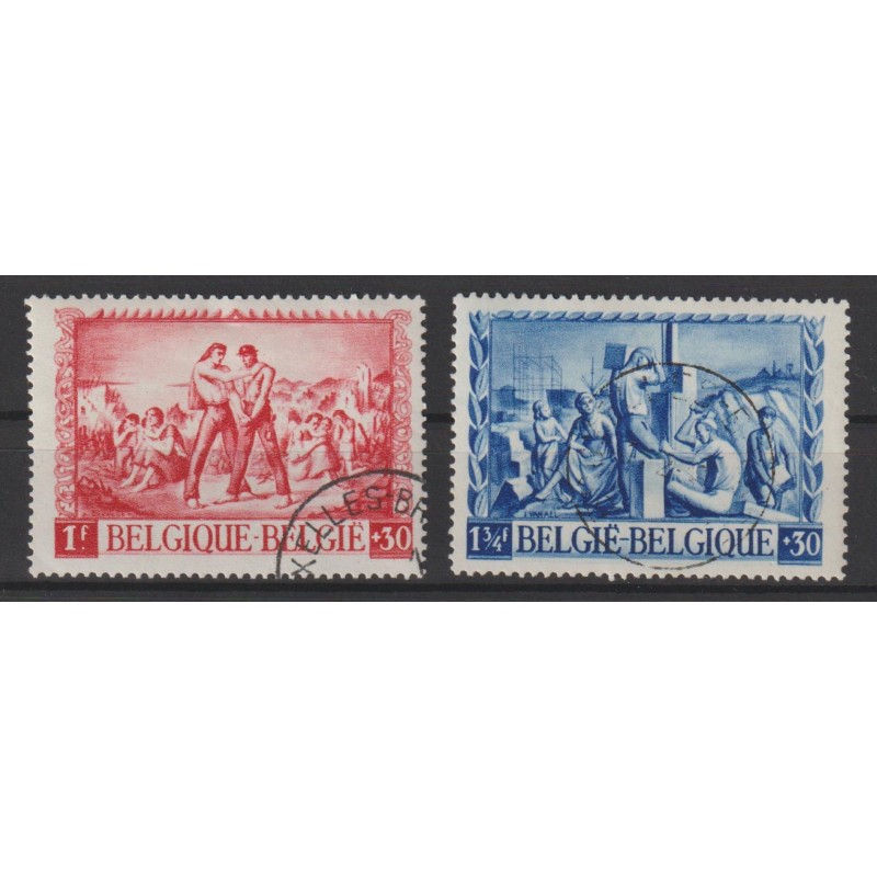 1945 - COB 697/8 - Scott B395/6