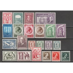 1956** - Year set - 22...